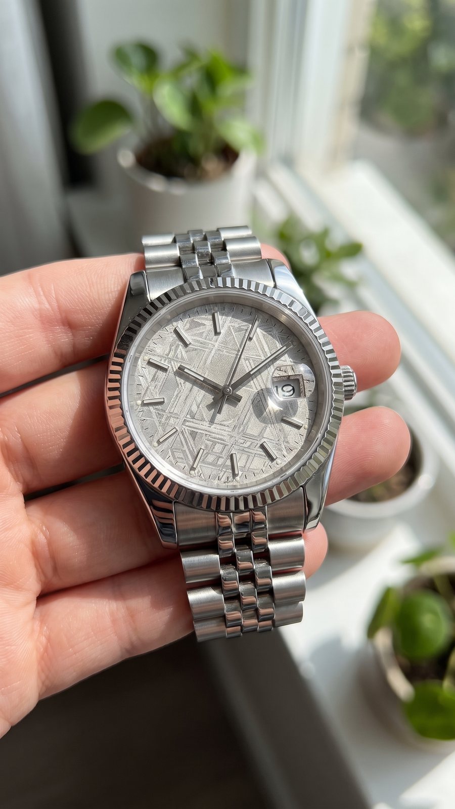 mw-ugc-6-window